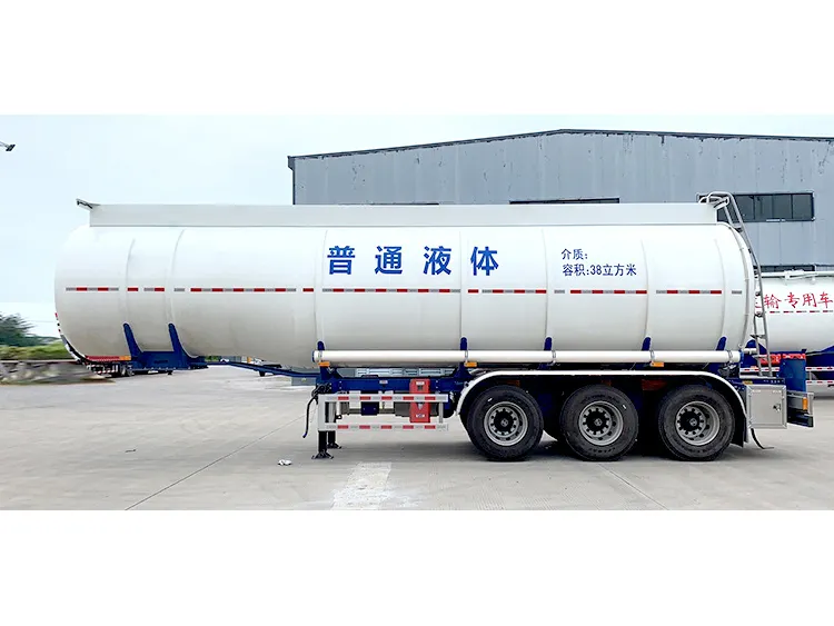 Vedela toidutranspordi poolhaagistaja